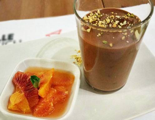 Schoko-Schmankerl-Mousse mit beschwipsten Orangen Rezept
