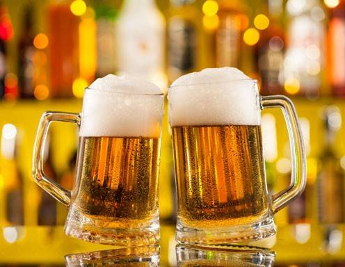 Aromahopfen bis Zapfen: Das sollten Sie über Bier wissen