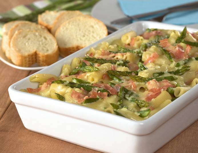 Rezept für Spargelauflauf mit Nudeln