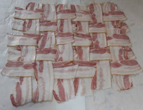 Das Specknetz für die Bacon Bomb