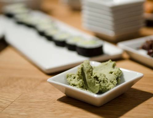 Gemüse-Maki und Wasabi