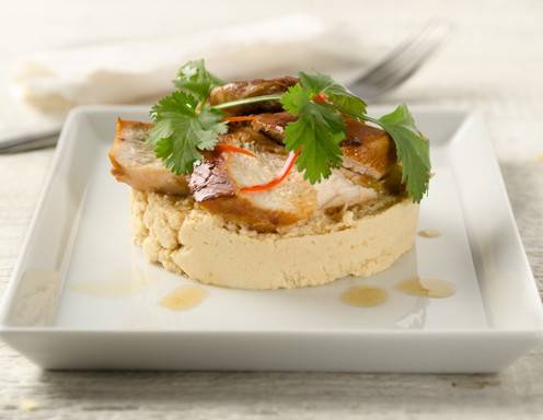 Gebratenes Huhn in Marinade mit Sojabohnenpüree