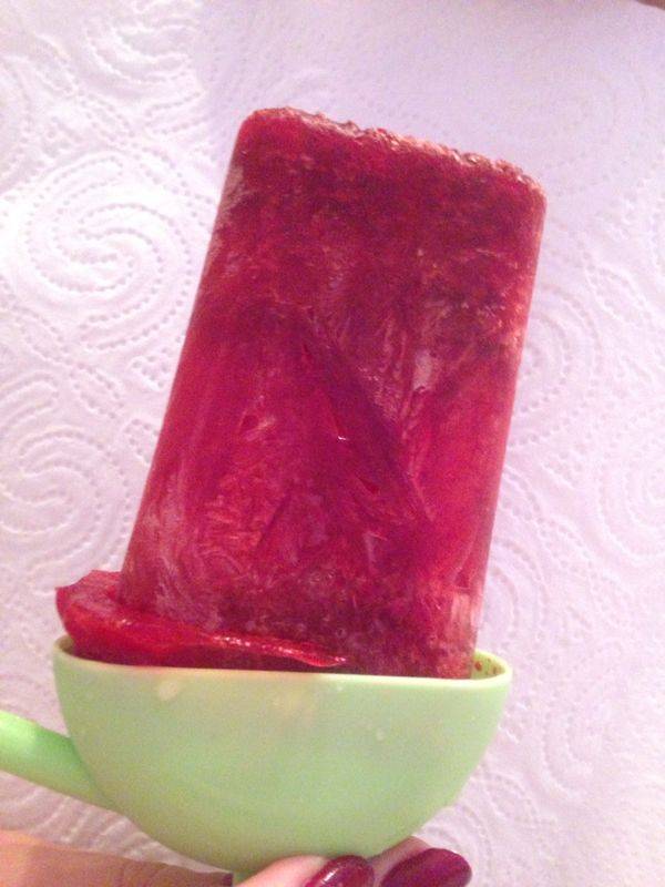 Brombeer-Sprite-Eis