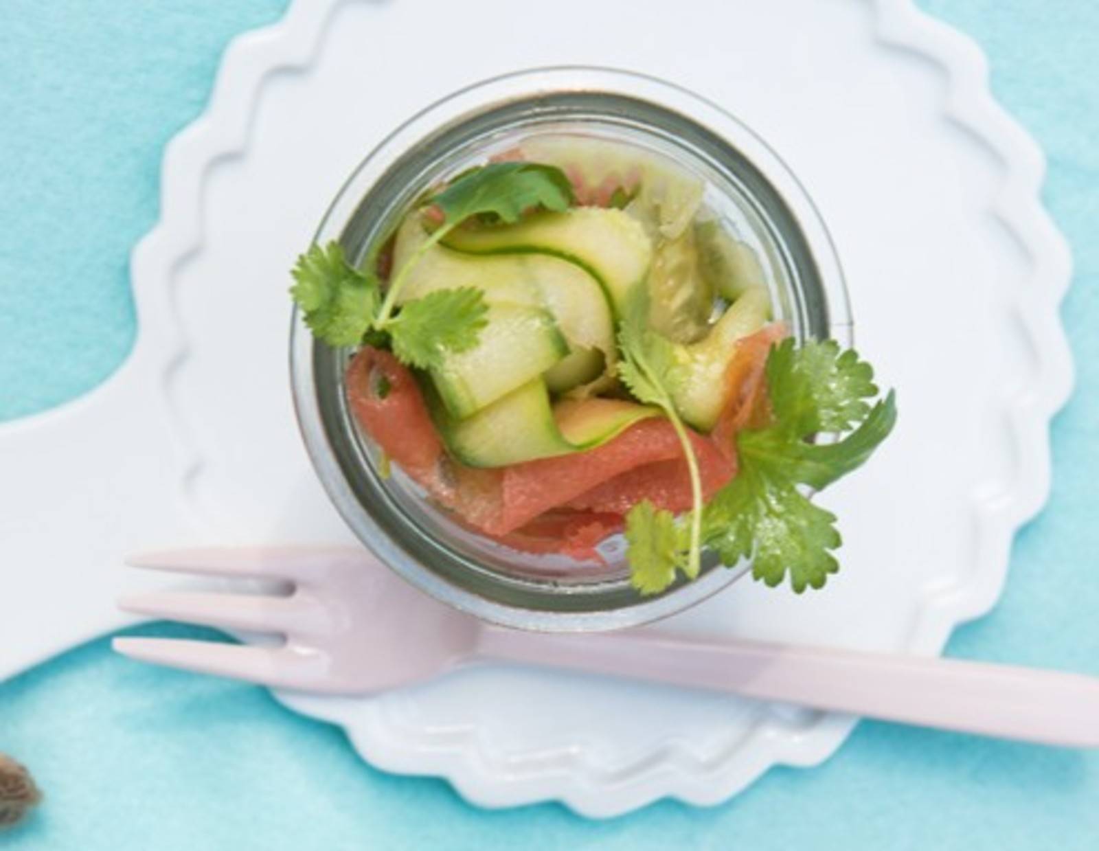Wolfsbarsch-Ceviche mit fruchtigem Salat