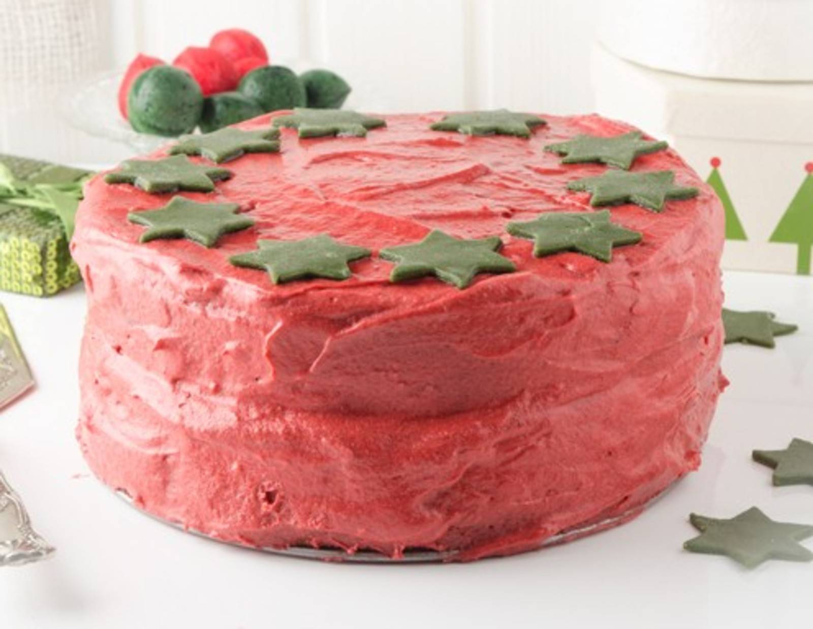Gepunktete Weihnachtstorte Rezept