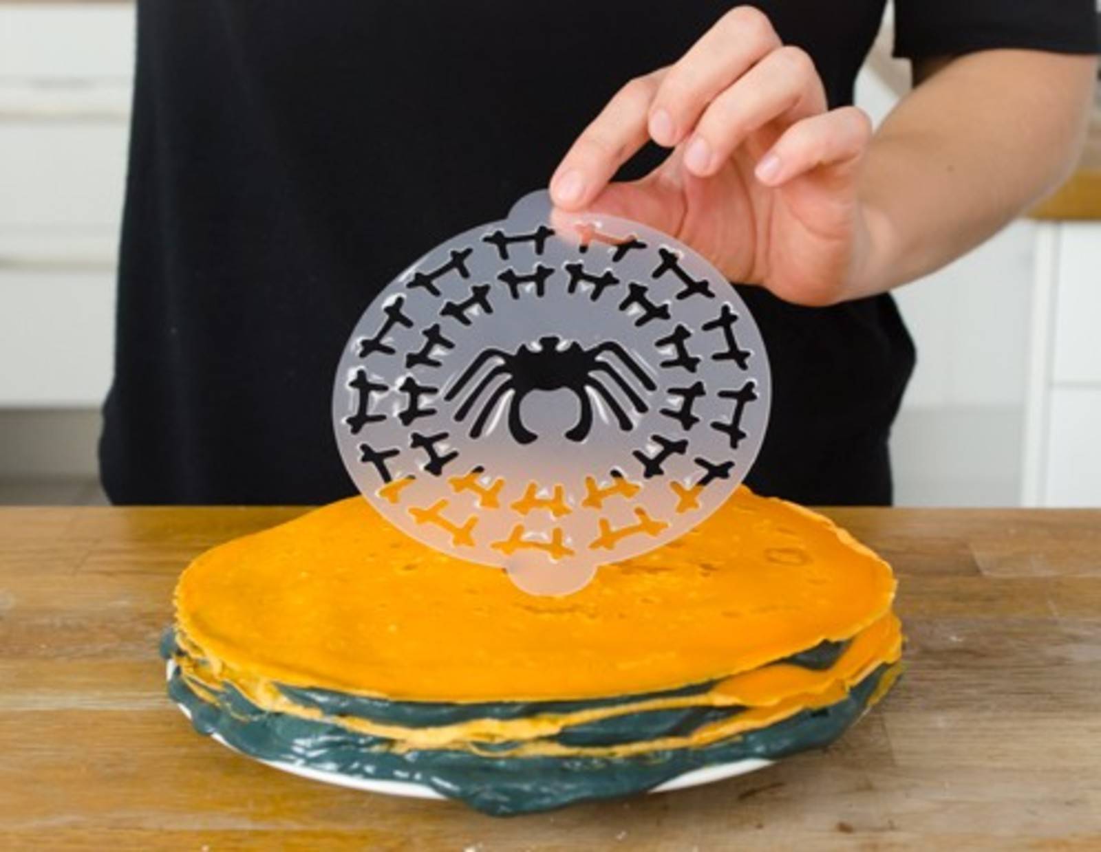 Halloween-Palatschinkentorte Schablone