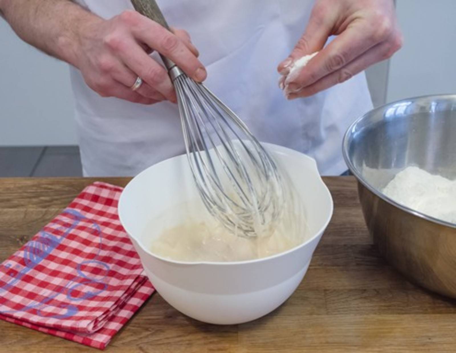 Baba au Rhum Schritt 1